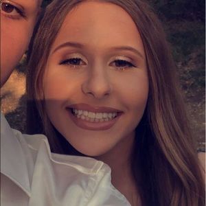 Meet your Posher, Mackenna